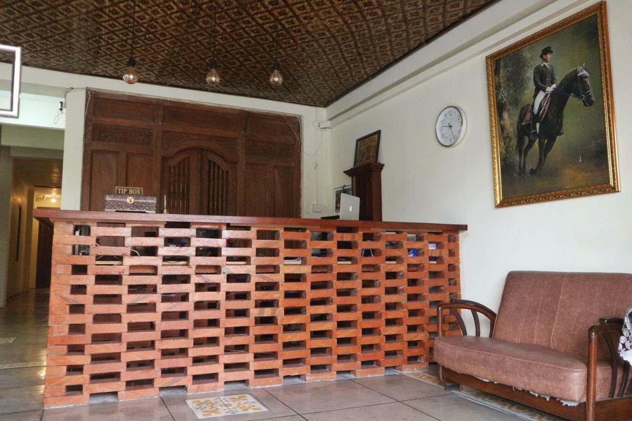 Hinggil Homestay Syariah Malioboro Yogya Mitra Reddoorz Yogyakarta Esterno foto